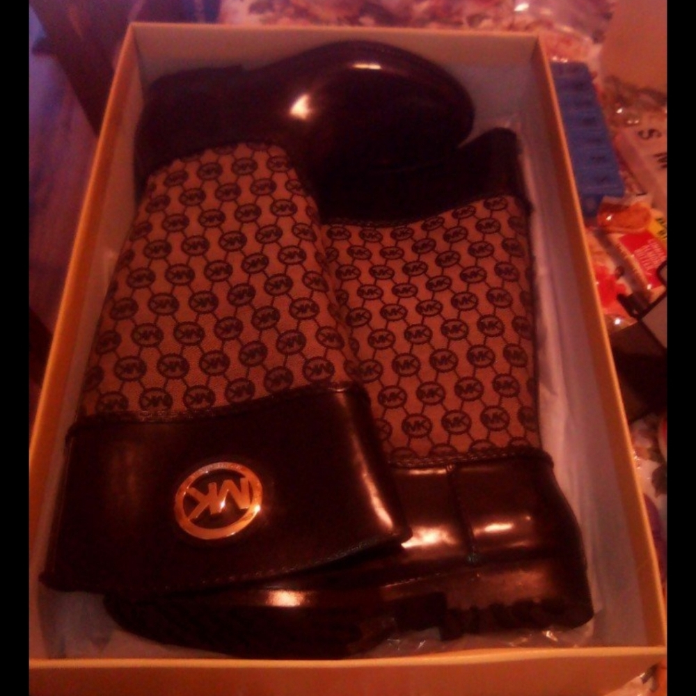 Ladies Michael Kors Boots BNIB